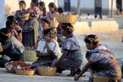 07-1987-guatemala-femmes