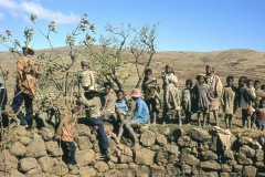 42-1993-madagascar-enfant